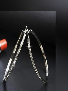 Silver Crystal Hoop Earrings - Sparkling Women's Fashion Jewelry